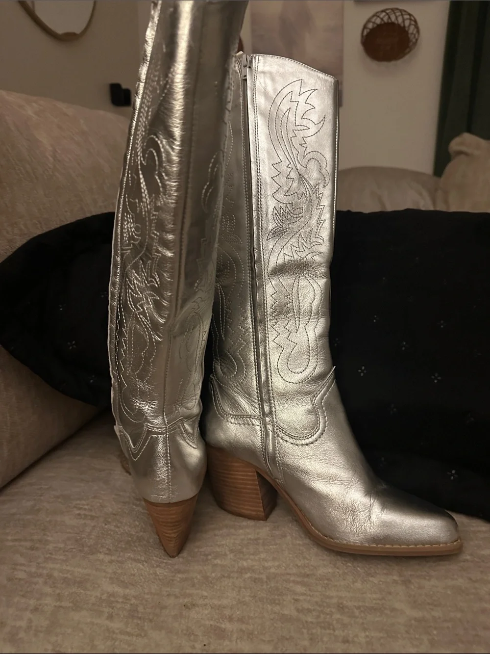Gianni Bini Metallic Silver Women’s Knee-High Western Boots